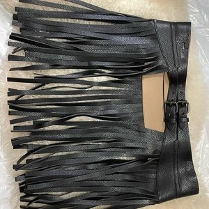 BCBGMAXAZRIA
Fringe Contour Waist Belt